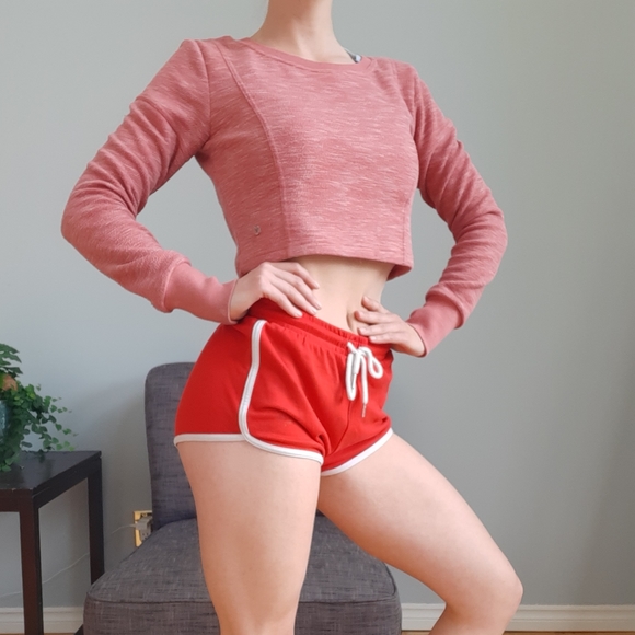 Buffbuny Goal Digger Crop - Picture 2 of 4